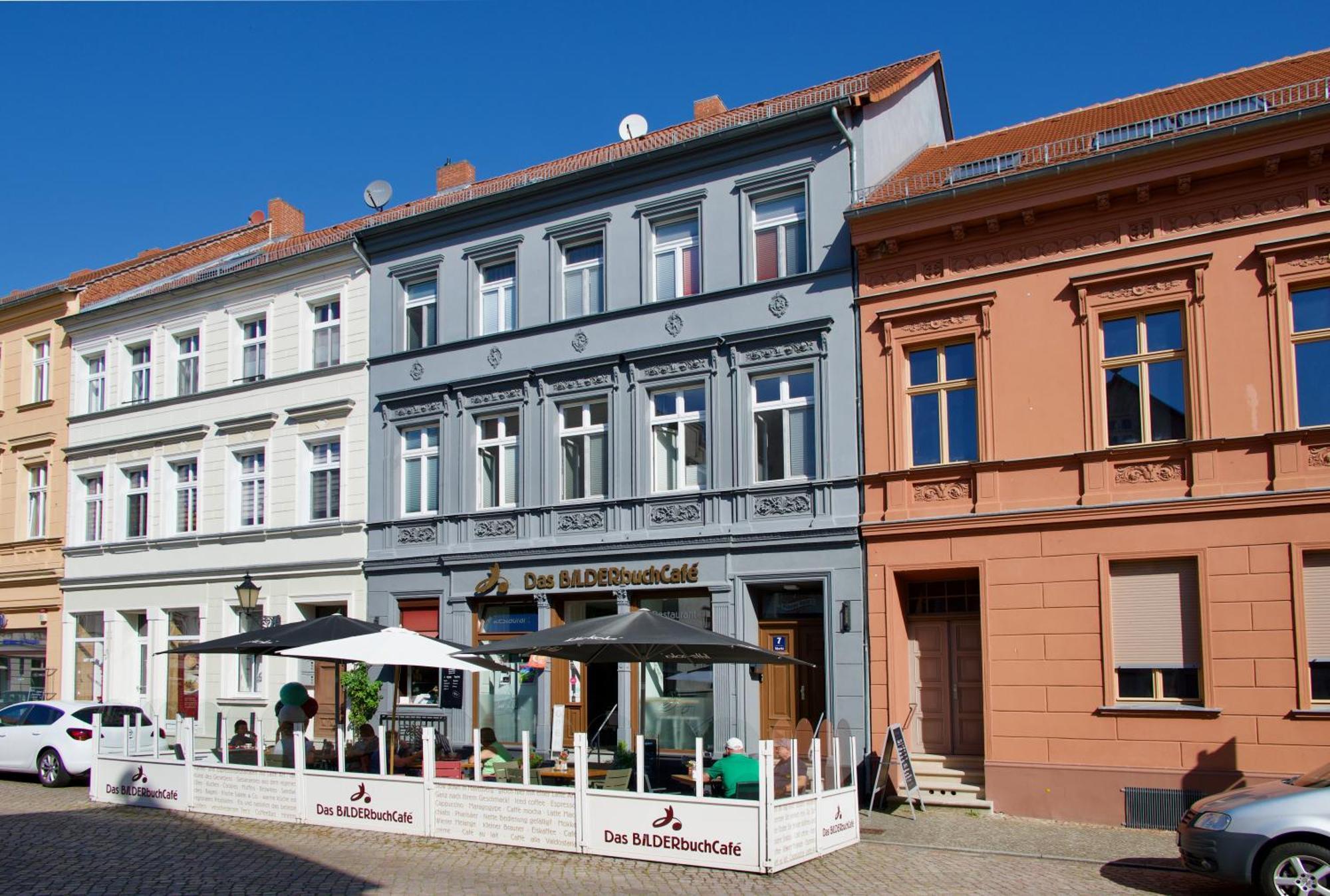 Das Bilderbuchcafe - Ferien Apartment No 5 - Markt 7 Havelberg Exterior photo